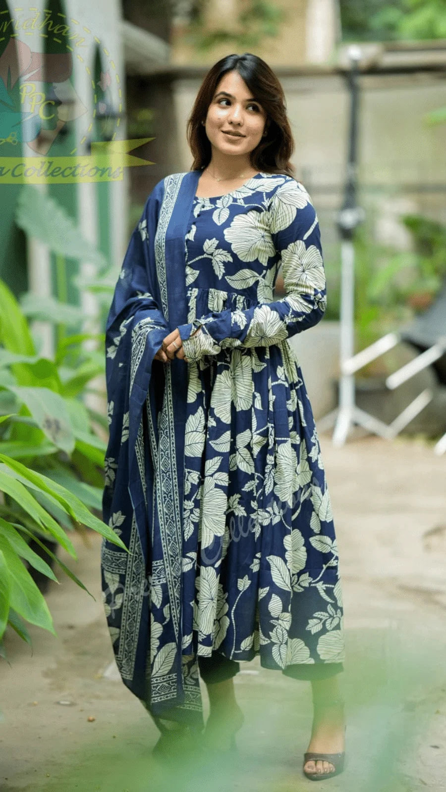 PD2152 - Trendies Attire