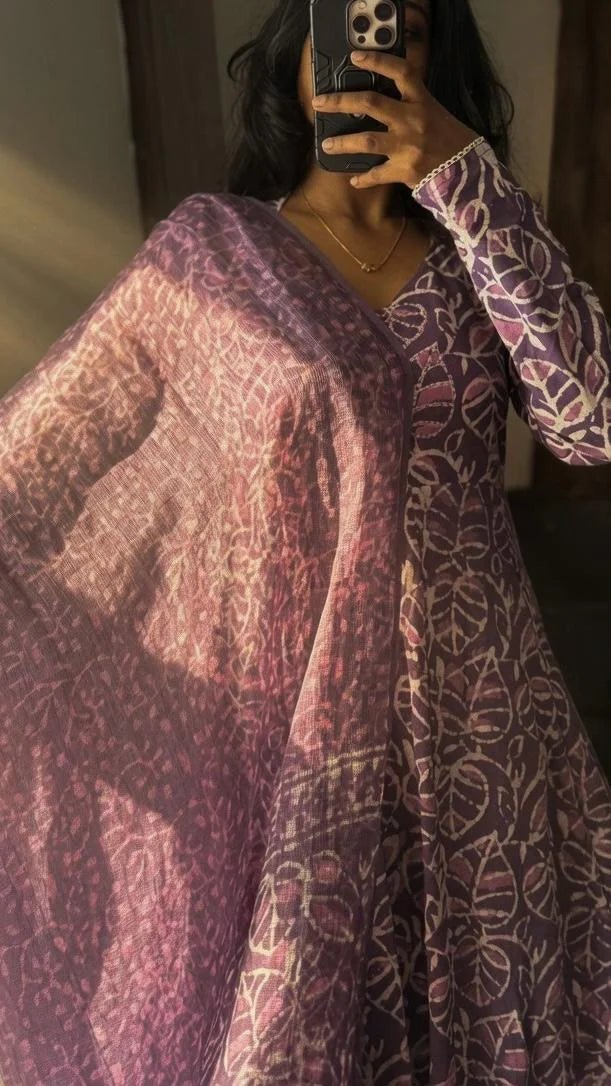 RT079 - Trendies Attire