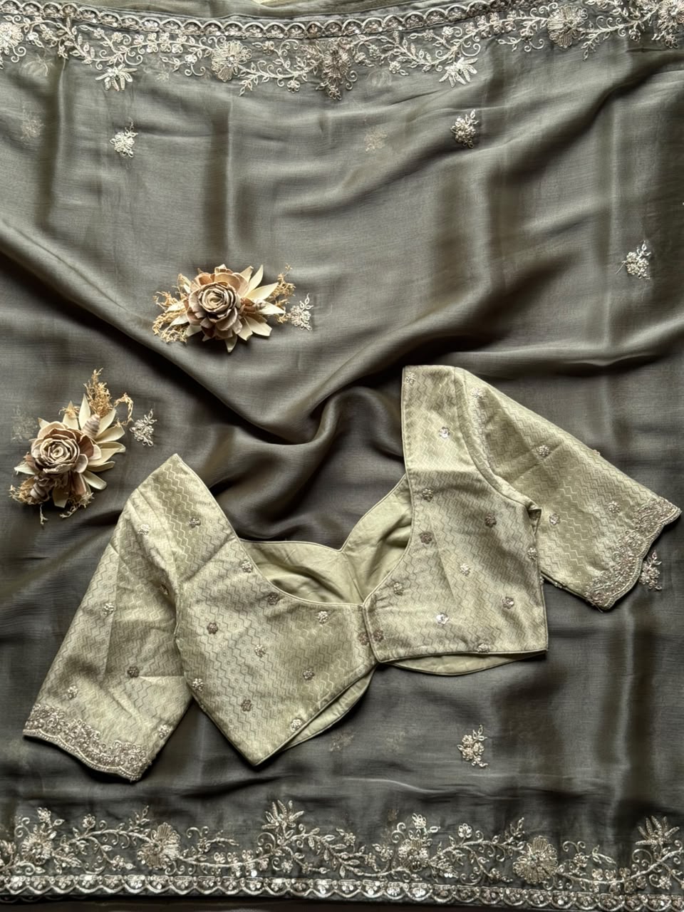 reenu - Trendies Attire