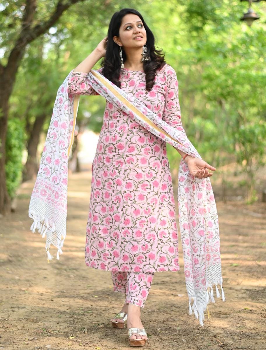 pinkwhite - Trendies Attire