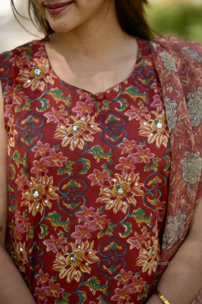 RT3424 - Trendies Attire